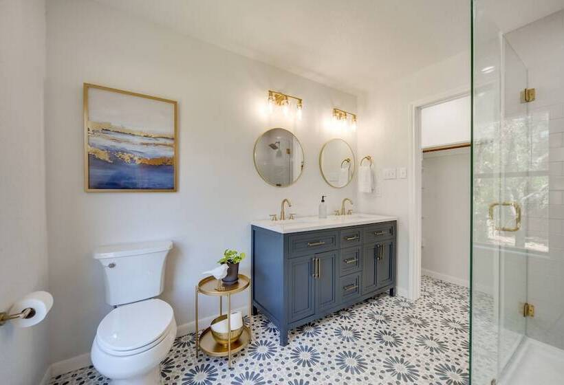 Bright + Airy Canyon Lake Home Rental: Water Views