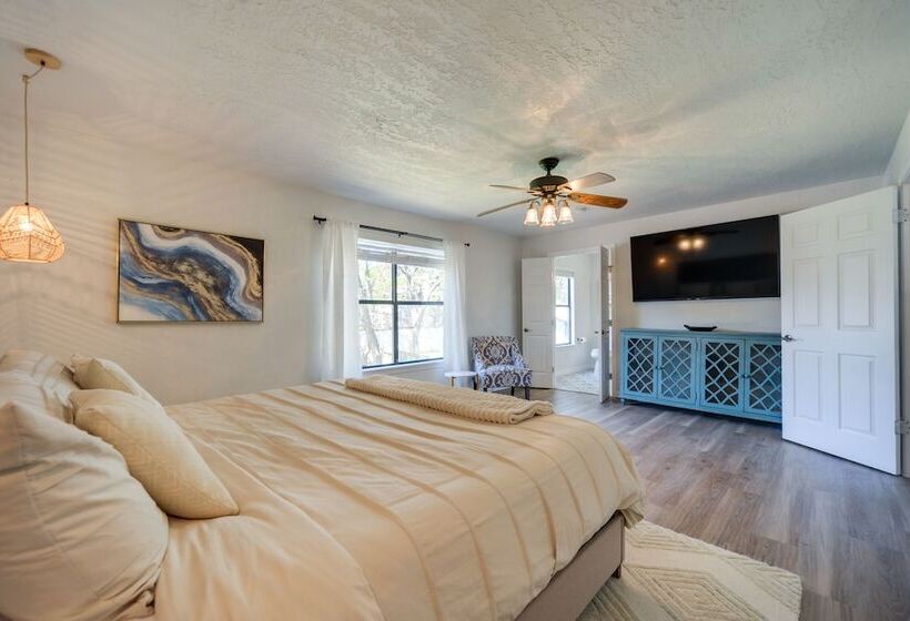 Bright + Airy Canyon Lake Home Rental: Water Views