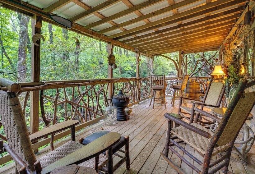 Celo Cabin W/ Deck In Pisgah National Forest