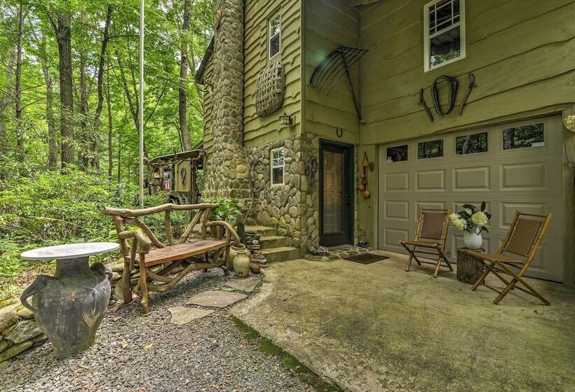 Celo Cabin W/ Deck In Pisgah National Forest