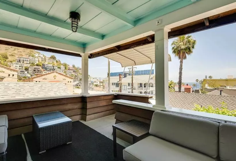 Walk To Beach: Catalina Gem W/ Deck!