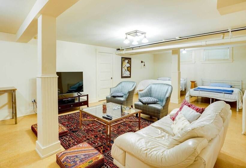 Charming Mpls Home W/ Patio   Walk To Uptown!