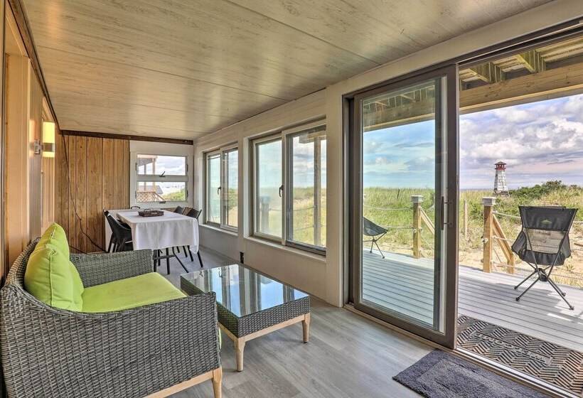 Charming Oceanfront Home On Salisbury Beach