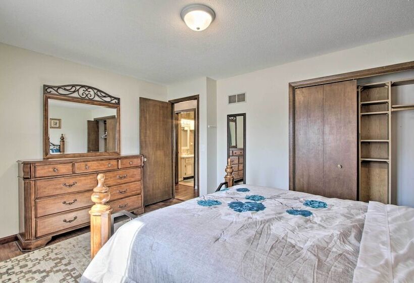 Charming Rochester Home, 4 Mi To Mayo Clinic!