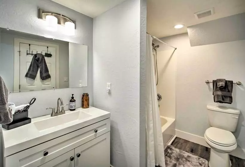 Chic Running Springs Forest Cabin W/ Deck!