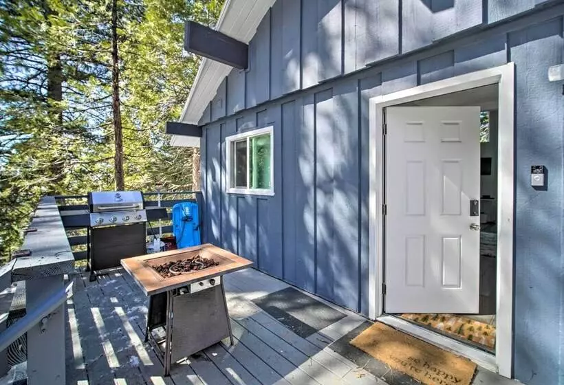 Chic Running Springs Forest Cabin W/ Deck!