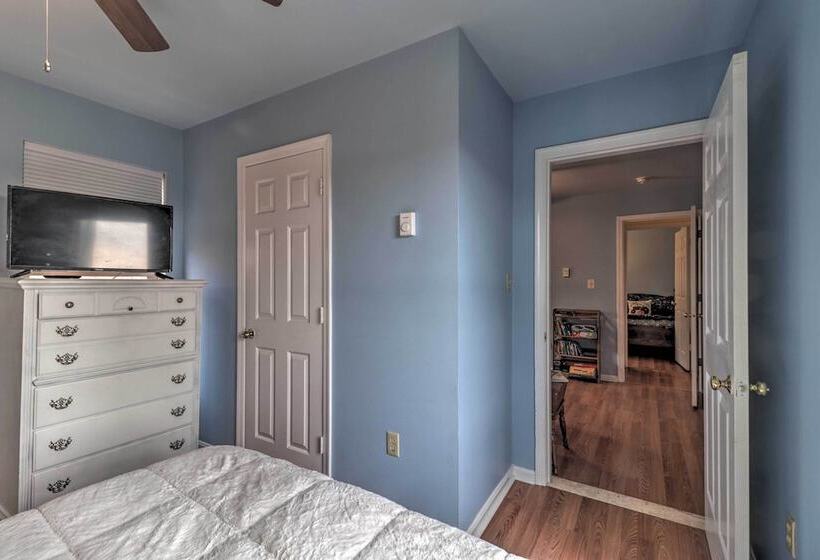 Cozy Rixeyville Cottage W/ Deck, Grill, & Stabling