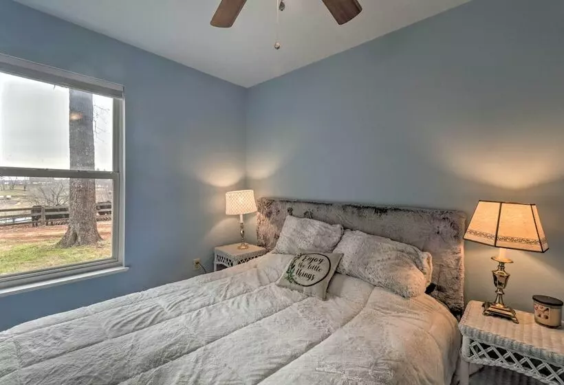 Cozy Rixeyville Cottage W/ Deck, Grill, & Stabling