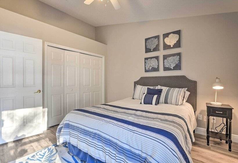 Dog Friendly Lake Home W/ Dock ~ 25 Mi To Disney!