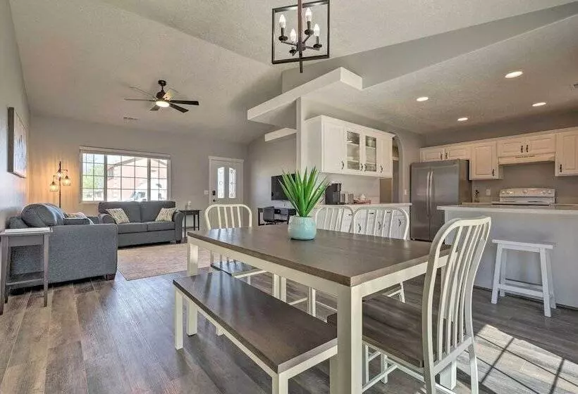 Family Friendly Cedar City Home: Yard + Grill