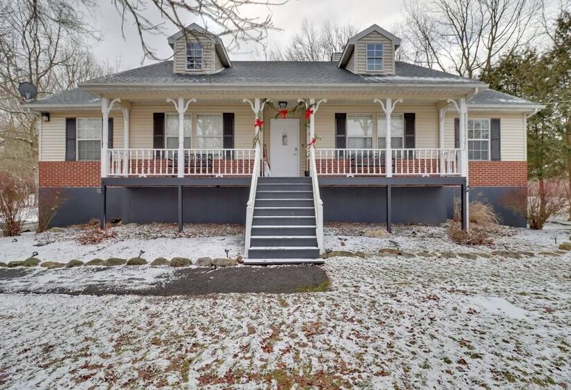 Family Friendly Home W/ Hot Tub & Ev Charger!