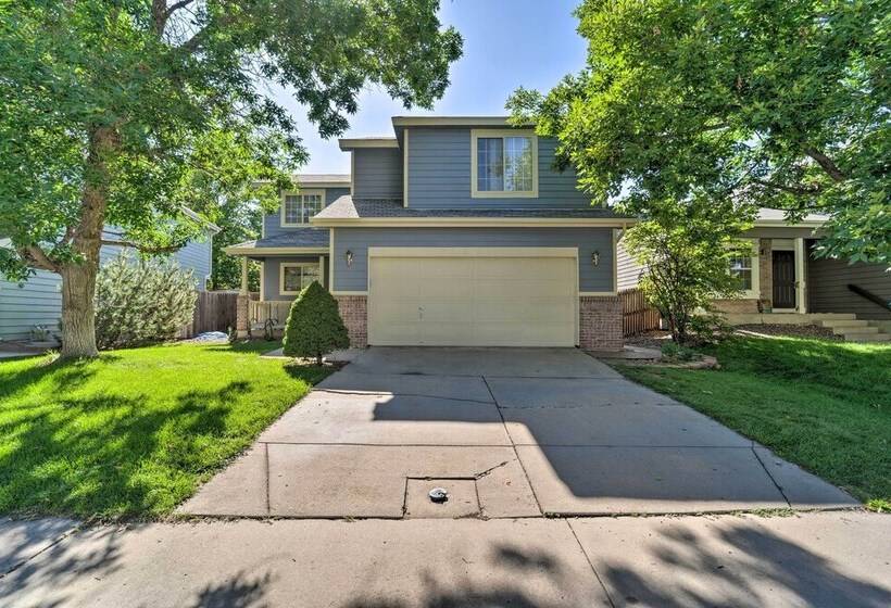 Family Home W/ Fenced Yard: 15 Mi To Denver!