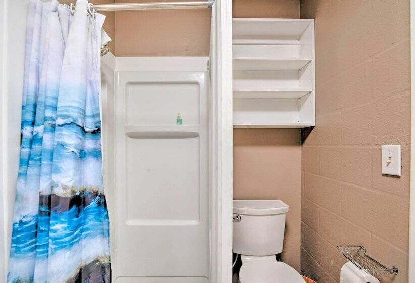 Hernando Beach Home W/ Pool & Canal Access!