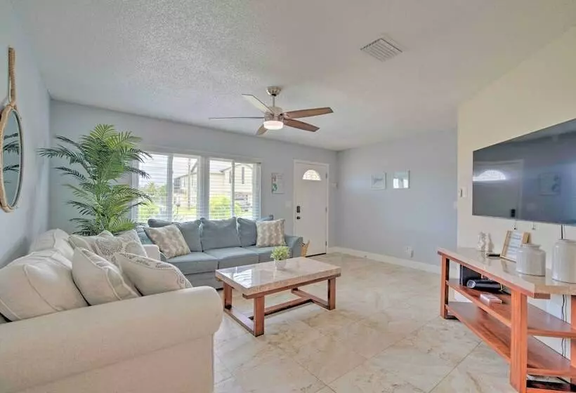 Hernando Beach Home W/ Pool & Canal Access!