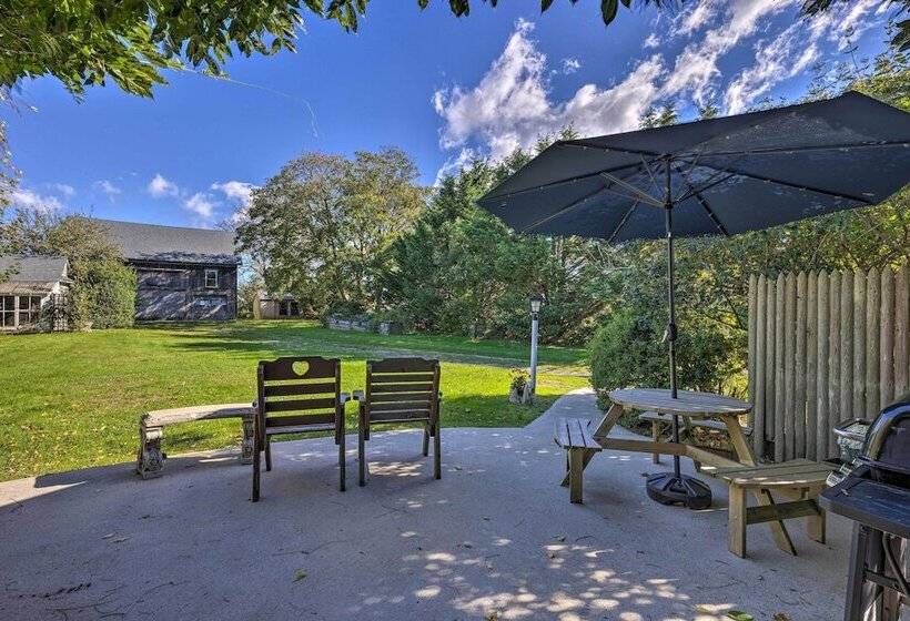 Historic North Fork Farmhouse Near Wineries!