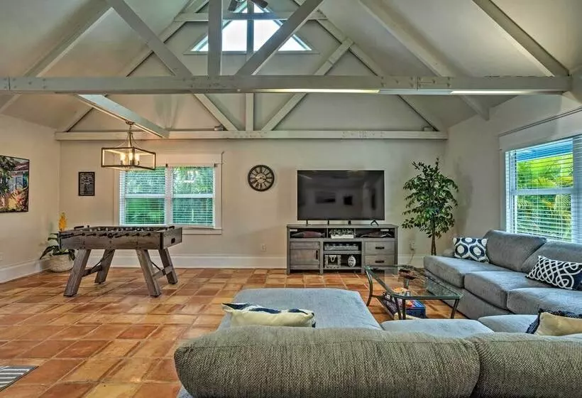 Hutchinson Island Home W/ Heated Pool: Near Beach!