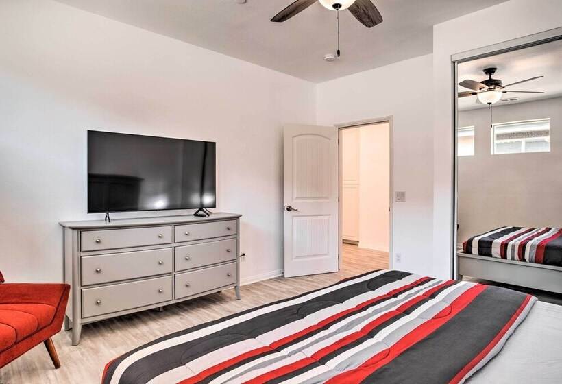 Idyllic Indio Oasis W/ Private Pool & Spa!