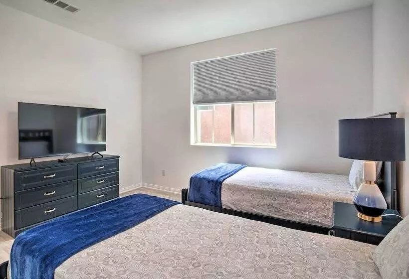 Idyllic Indio Oasis W/ Private Pool & Spa!