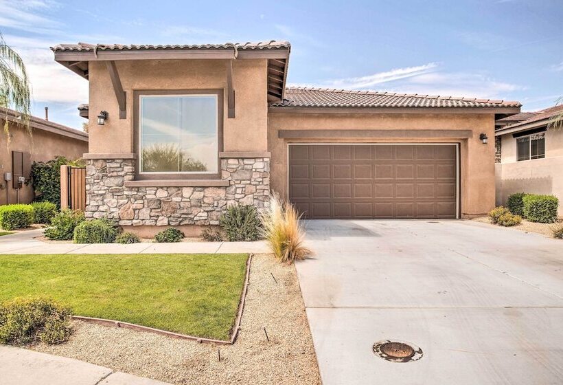 Idyllic Indio Oasis W/ Private Pool & Spa!