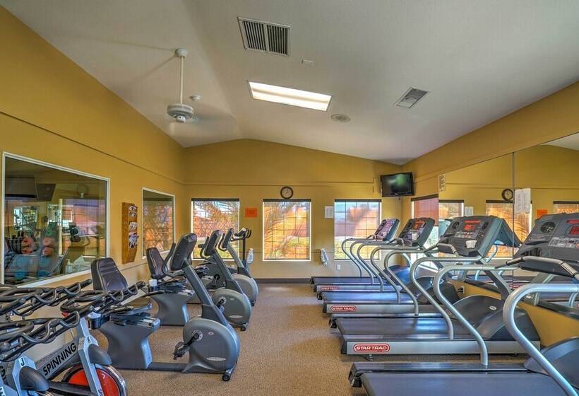 Idyllic Indio Oasis W/ Private Pool & Spa!