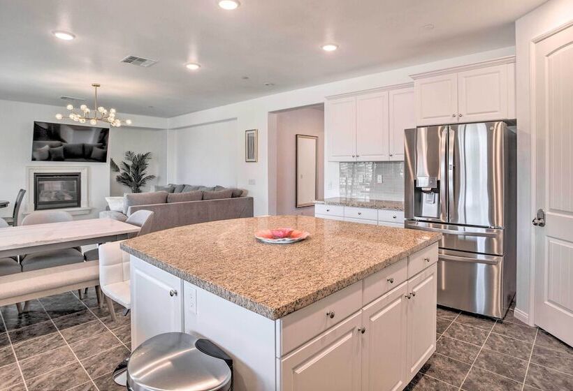 Idyllic Indio Oasis W/ Private Pool & Spa!