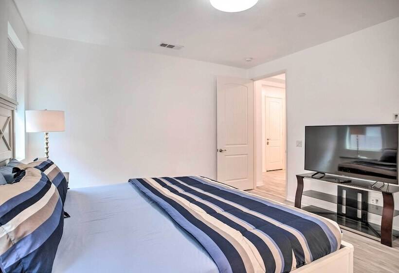 Idyllic Indio Oasis W/ Private Pool & Spa!