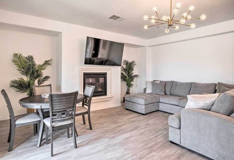 Idyllic Indio Oasis W/ Private Pool & Spa!