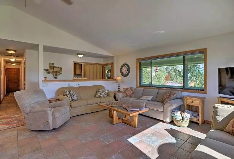 Inviting Pagosa Springs Vacation Home Near Lake!