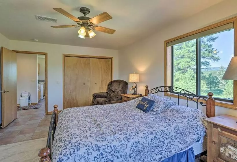 Inviting Pagosa Springs Vacation Home Near Lake!