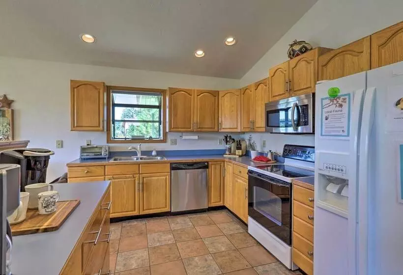 Inviting Pagosa Springs Vacation Home Near Lake!