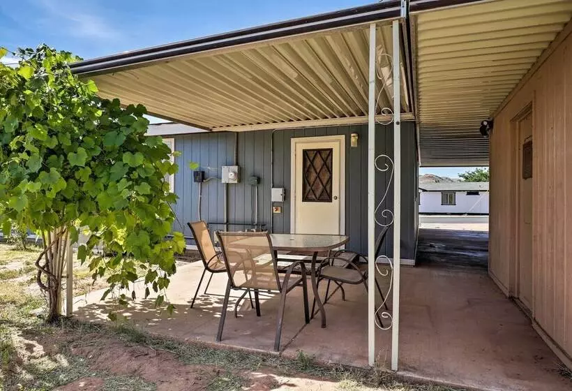 La Verkin Home W/ Yard, Covered Patio & Grill