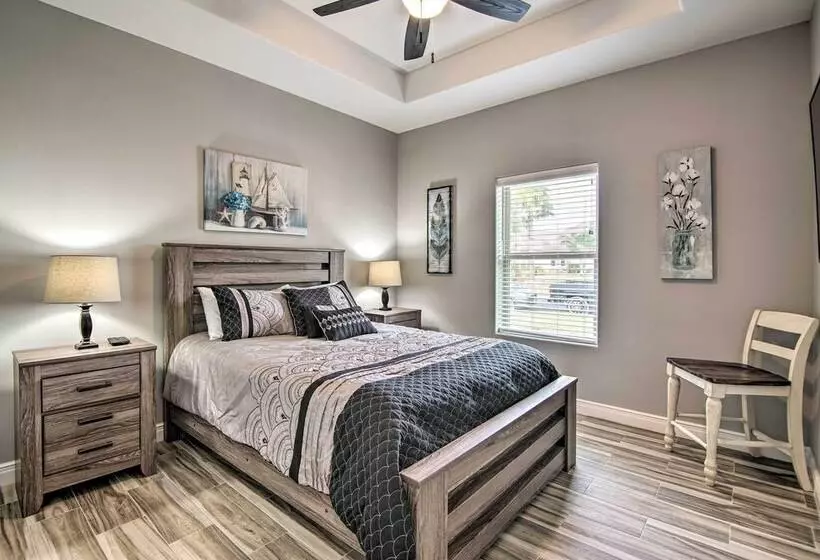 Laguna Vista Resort Style Home, Private Pool & Spa