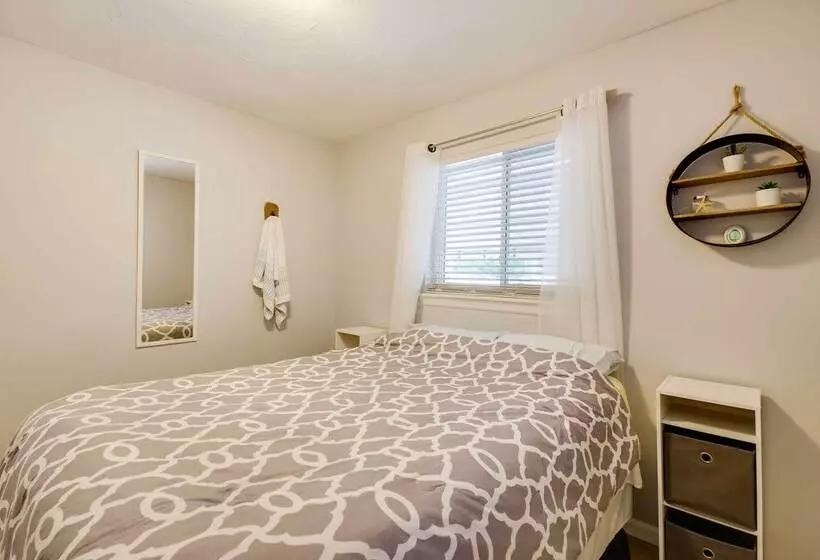 Lakefront Sunrise Beach Home W/ Private Dock!