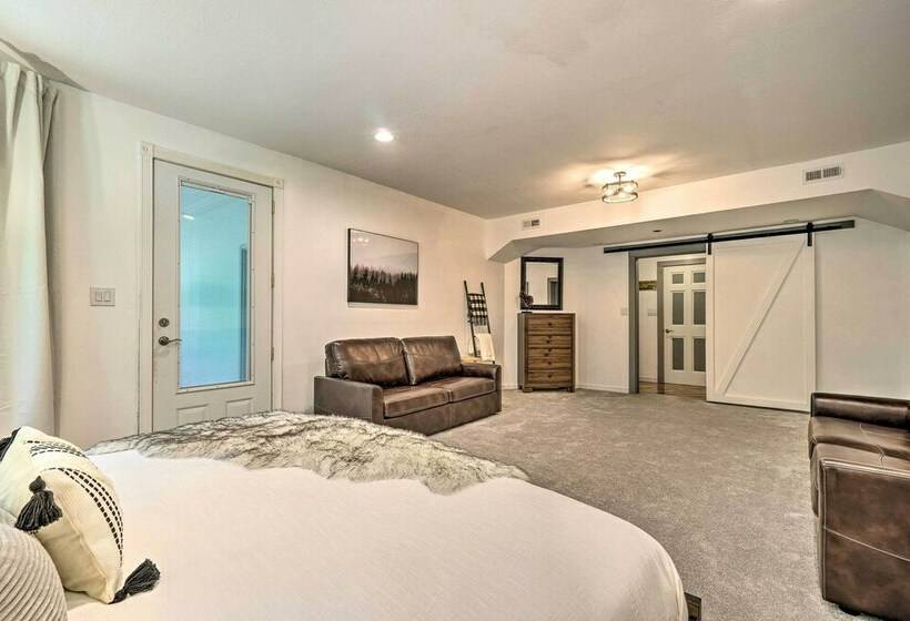 Luxe Hideaway Ranch W/ Hot Tub On 40 Acres!