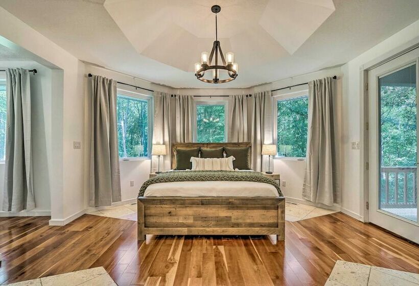 Luxe Hideaway Ranch W/ Hot Tub On 40 Acres!