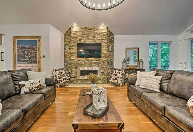 Luxe Hideaway Ranch W/ Hot Tub On 40 Acres!