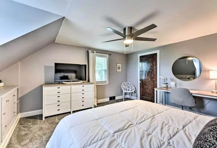 Orchard Park Home < 2 Mi To Highmark Stadium!