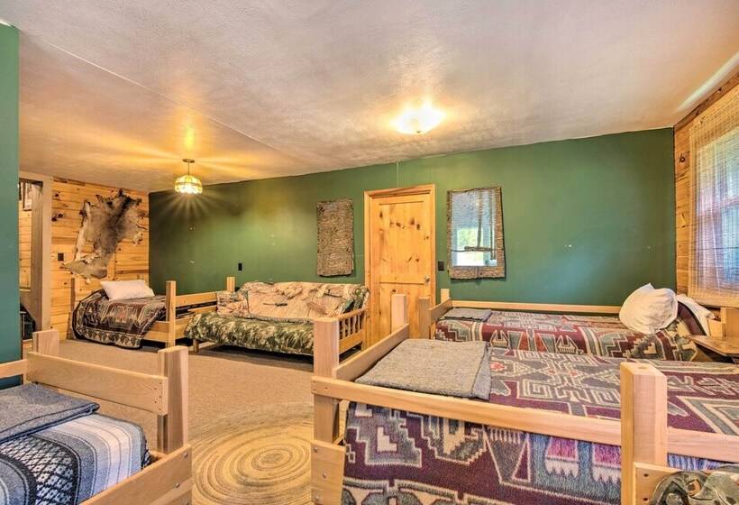 Handcrafted Log Cabin In Candor: Group Getaway!
