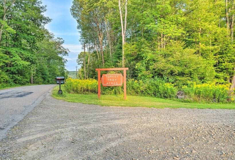 Handcrafted Log Cabin In Candor: Group Getaway!