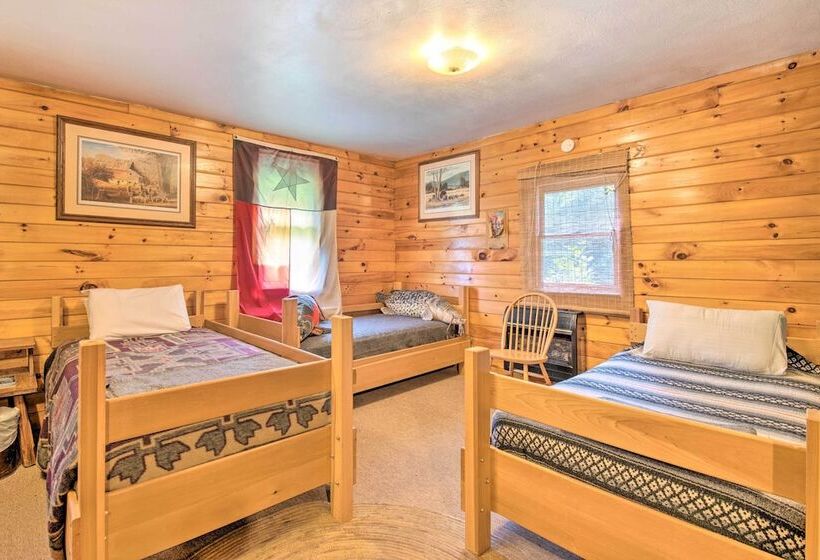 Handcrafted Log Cabin In Candor: Group Getaway!