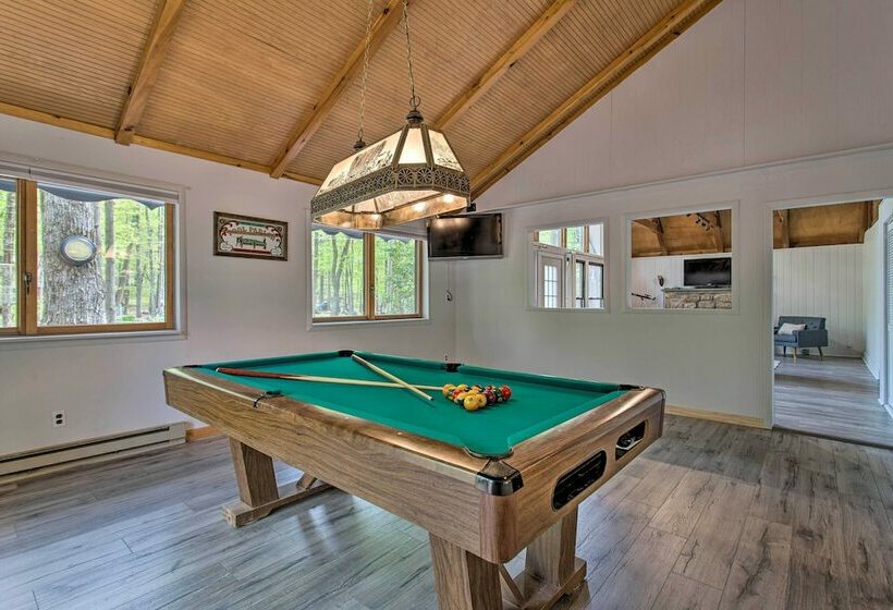 Pocono Paradise W/ Game Room: Walk To Locust Lake!