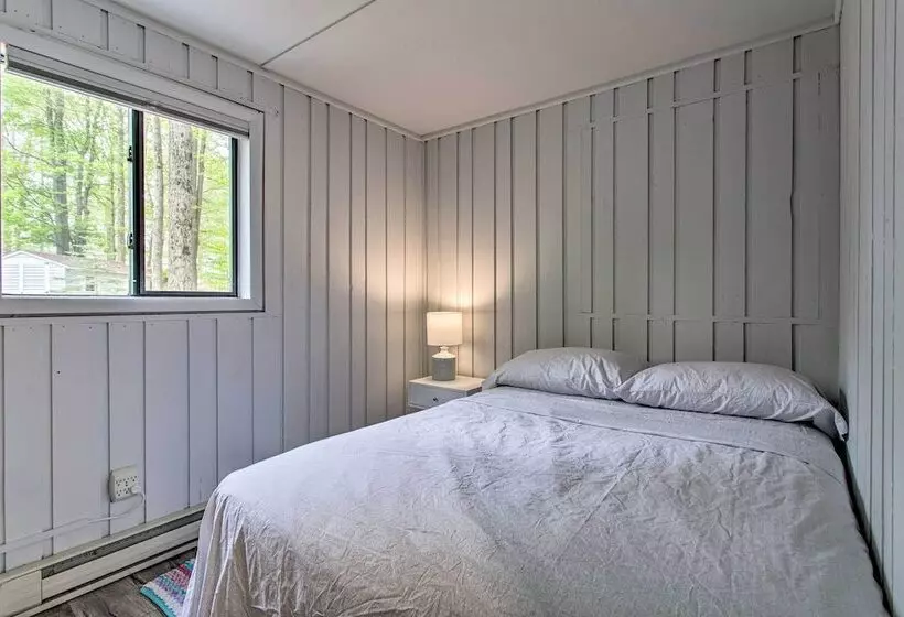 Pocono Paradise W/ Game Room: Walk To Locust Lake!