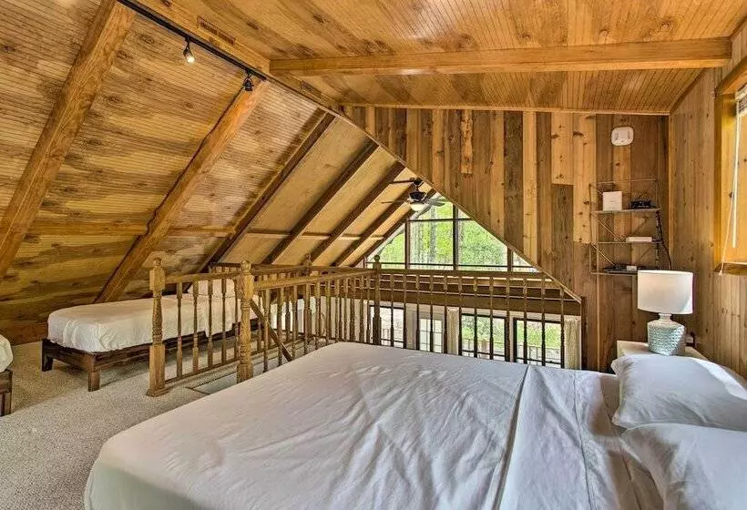 Pocono Paradise W/ Game Room: Walk To Locust Lake!