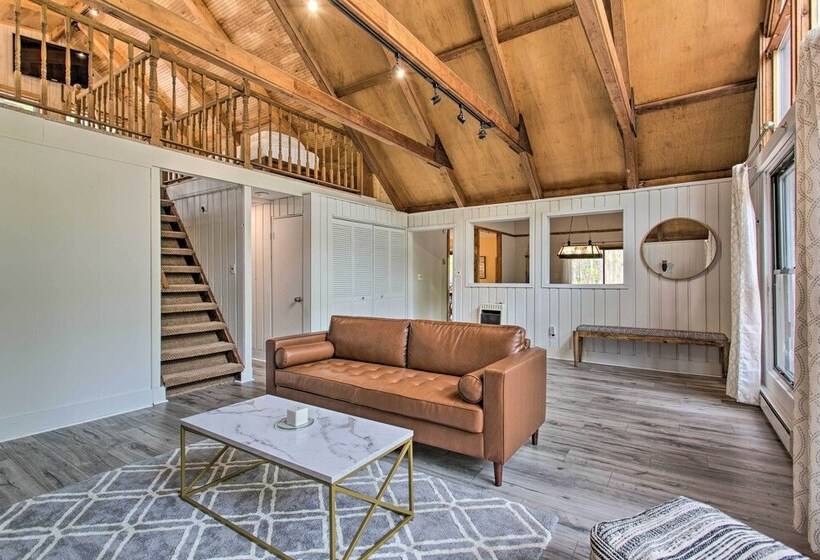 Pocono Paradise W/ Game Room: Walk To Locust Lake!