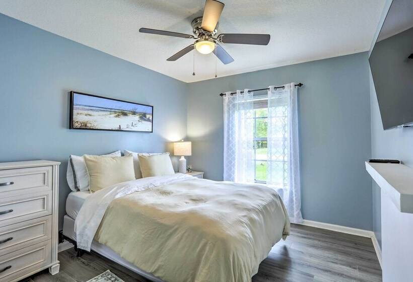 Port St Lucie Retreat ~ 8 Mi To Beach!