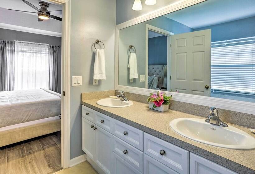 Port St Lucie Retreat ~ 8 Mi To Beach!