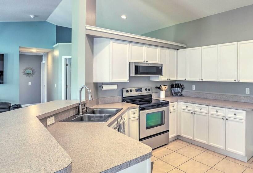 Port St Lucie Retreat ~ 8 Mi To Beach!