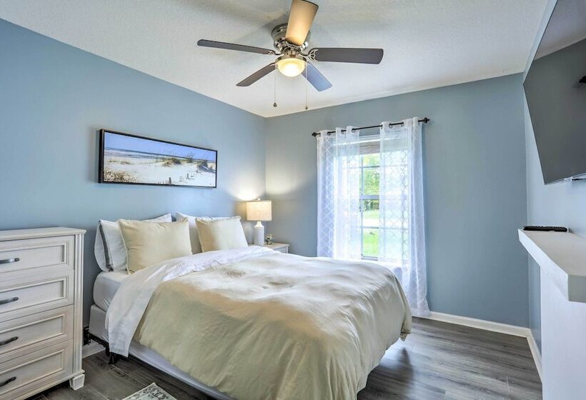 Port St Lucie Retreat ~ 8 Mi To Beach!