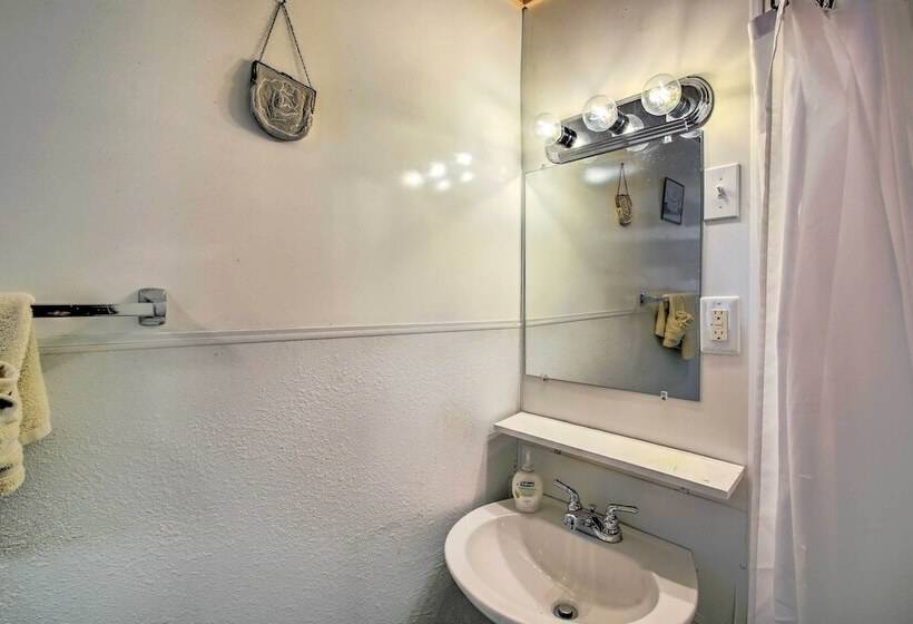 Hot Springs Home: 2 Mi To Hot Springs Nat L Park