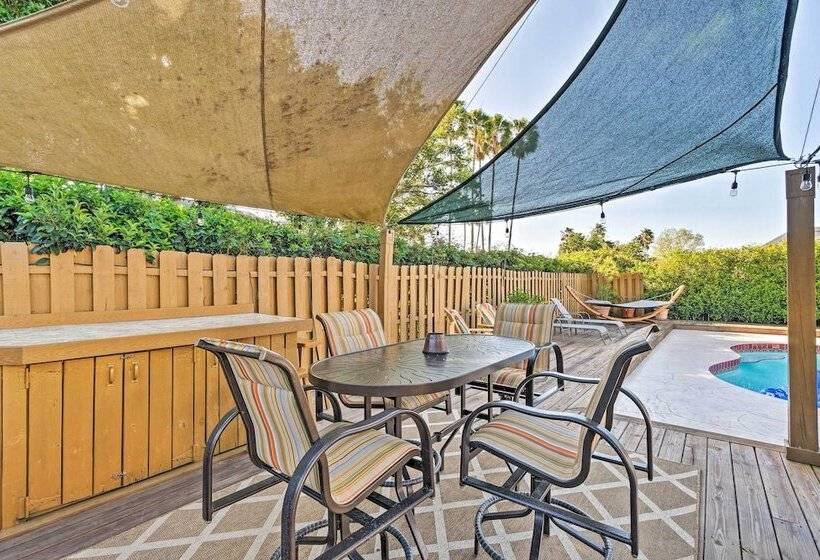 Bradenton Retreat W/ Backyard Oasis: Near Beach!